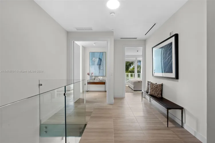 The Ritz-Carlton Residences Mid-Beach #125 image #7