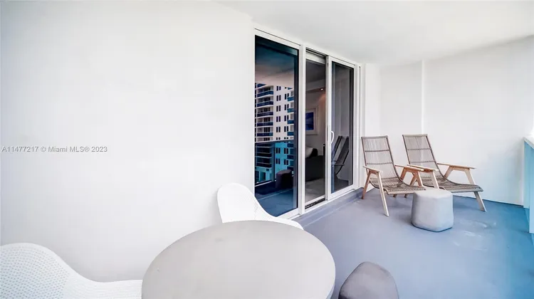 Roney Palace #638 image #33