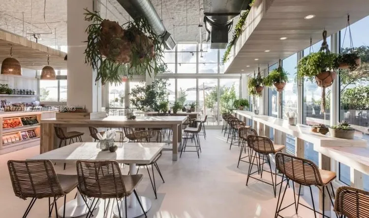 Roney Palace #638 image #35