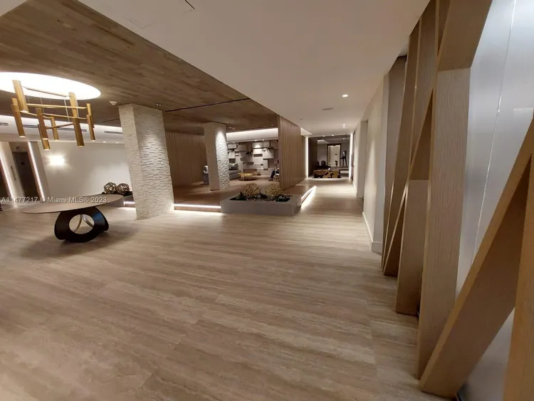 Roney Palace #638 image #49