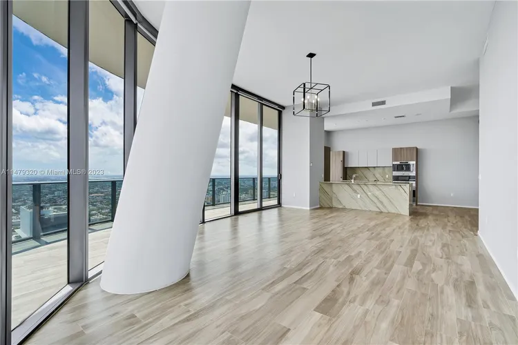 SLS Lux Brickell #5601 image #11