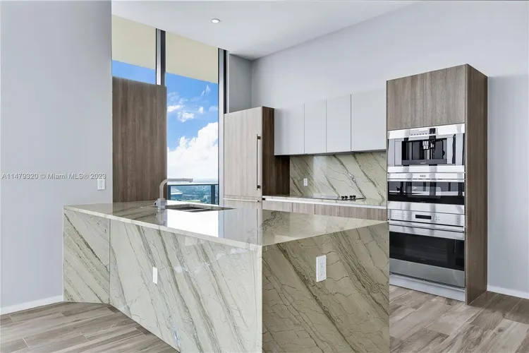 SLS Lux Brickell #5601 image #7