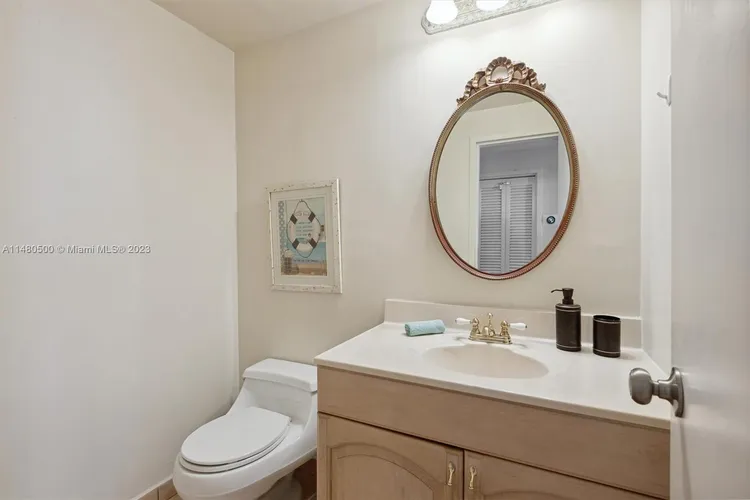 Alexander Towers #918 image #12