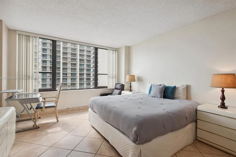 Alexander Towers #918 image #8