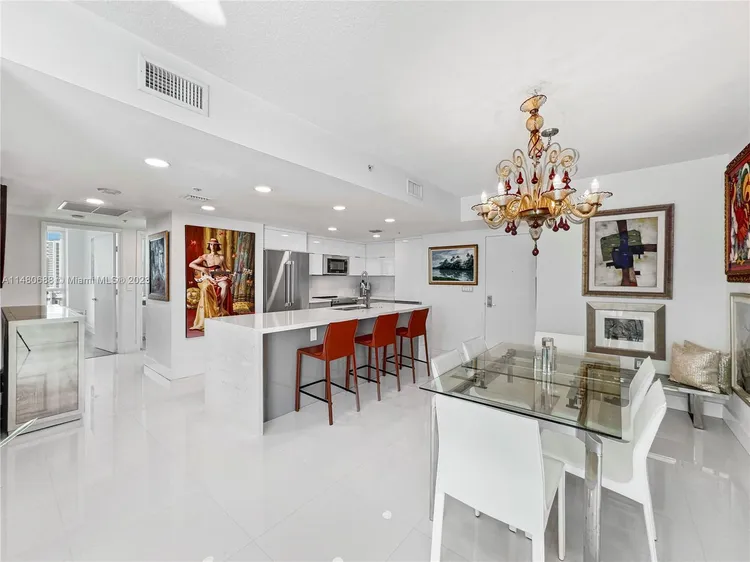 Onyx #1001 image #10