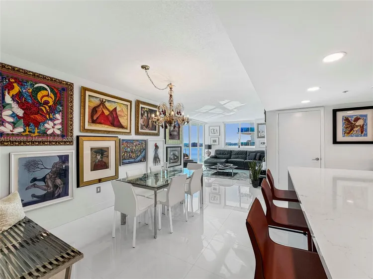 Onyx #1001 image #11