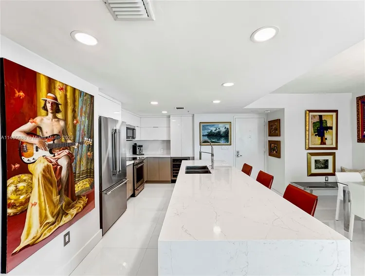 Onyx #1001 image #16