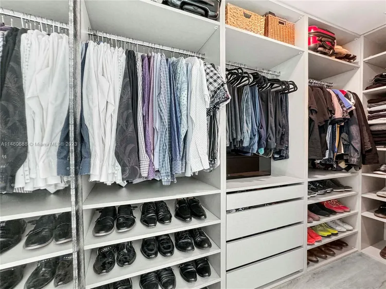 Onyx #1001 image #23