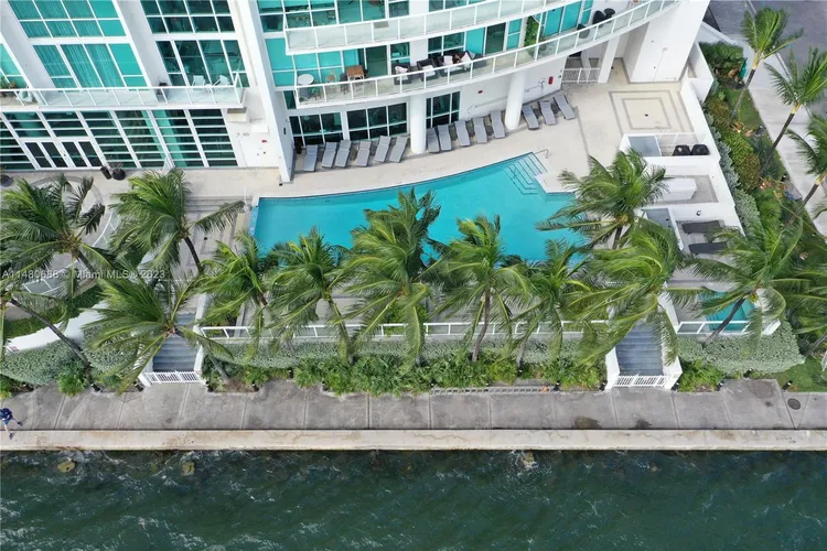 Onyx #1001 image #32