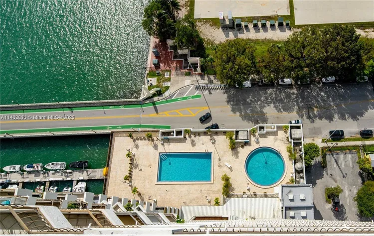 The Venetia #32H image #23