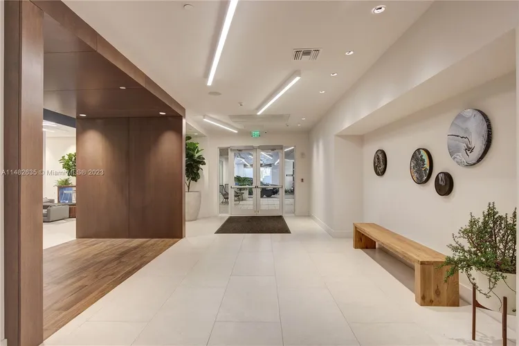 Bay Parc #34N image #42