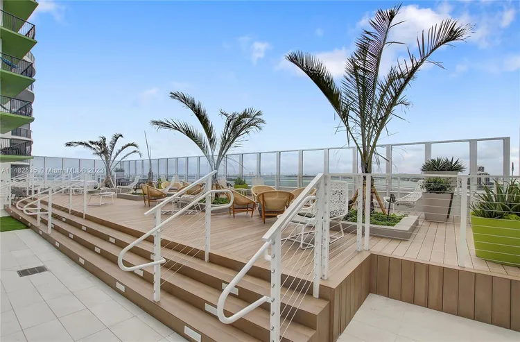 Bay Parc #34N image #59