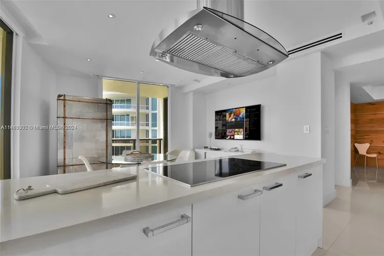 Sayan #2601 image #14