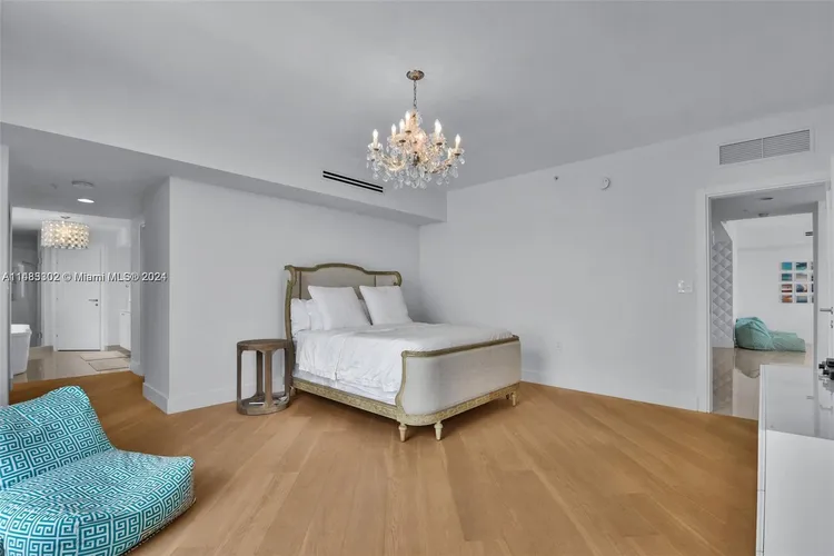 Sayan #2601 image #21