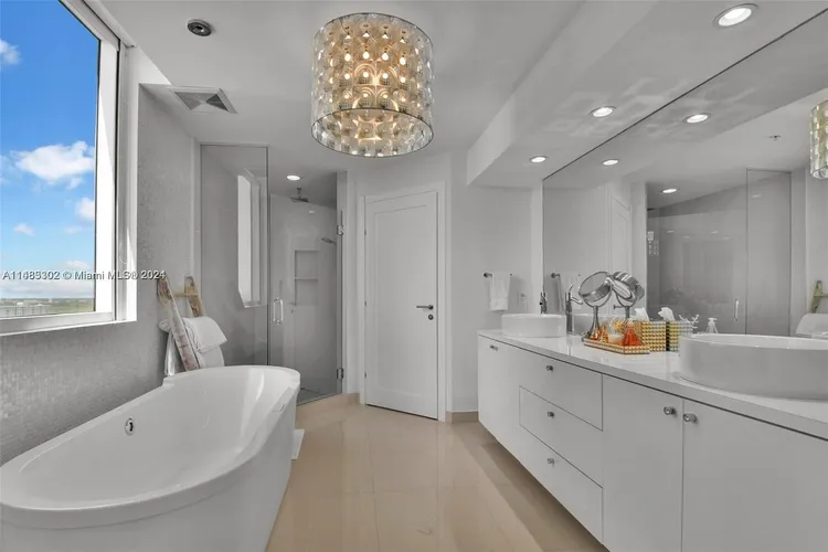 Sayan #2601 image #24