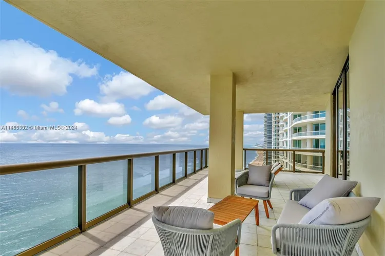 Sayan #2601 image #32