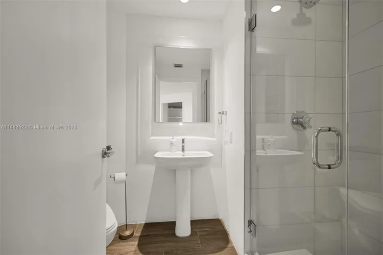 Biscayne Beach #2502 image #32