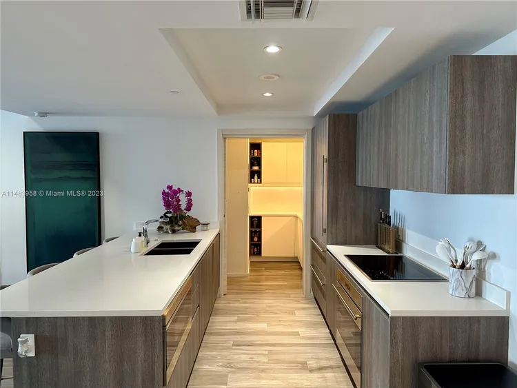 SLS Lux Brickell #3810 image #18