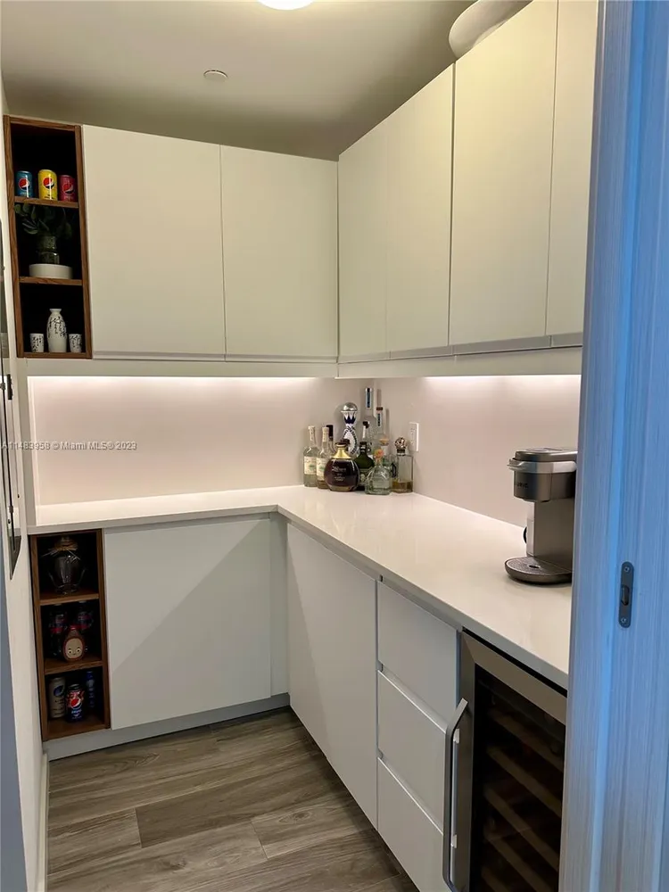 SLS Lux Brickell #3810 image #23