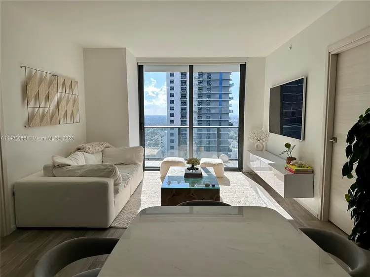 SLS Lux Brickell #3810 image #29