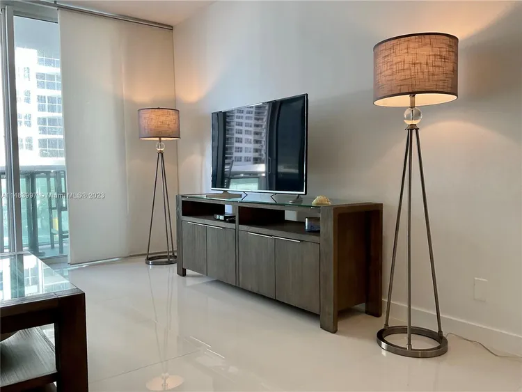 The Residences On Hollywood Beach #209 image #10