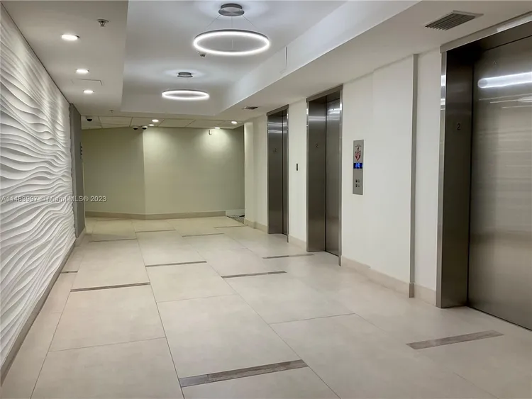 The Residences On Hollywood Beach #209 image #27