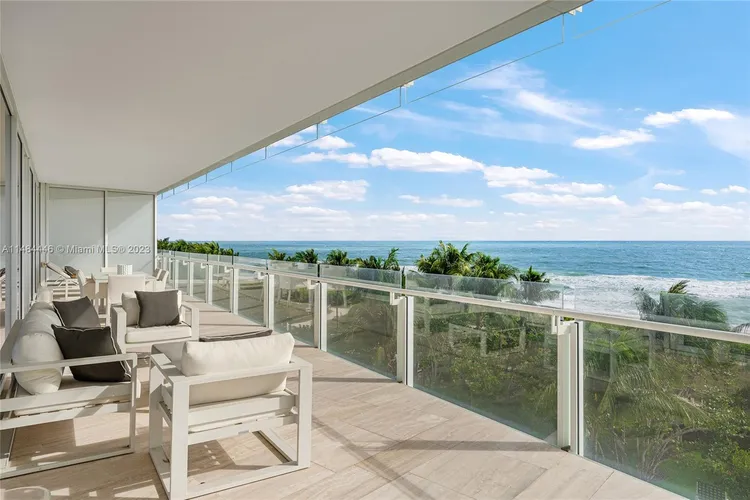 The Surf Club Four Seasons Hotel And Residences #S-409 image #10