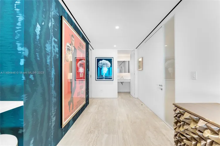 The Surf Club Four Seasons Hotel And Residences #S-409 image #13