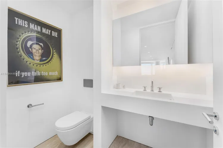 The Surf Club Four Seasons Hotel And Residences #S-409 image #26