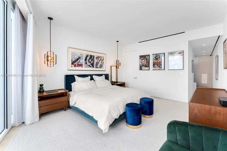 The Surf Club Four Seasons Hotel And Residences #S-409 image #28