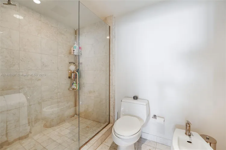 Jade Brickell #1205 image #12