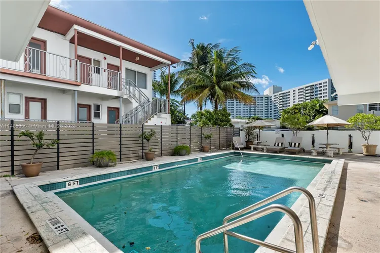 Bayshore Terrace #602 image #11