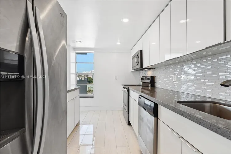 Bayshore Terrace #602 image #7