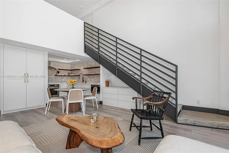Absolut Lofts #LP-9 image #11