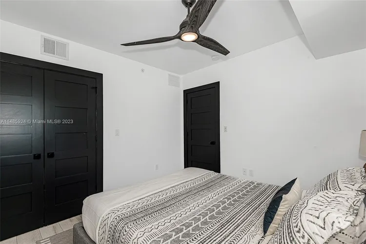 Absolut Lofts #LP-9 image #21