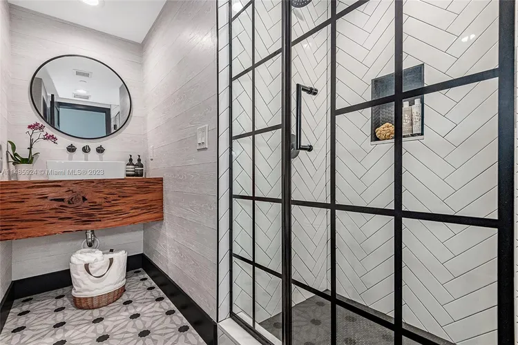 Absolut Lofts #LP-9 image #32
