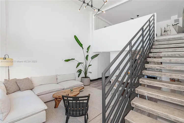 Absolut Lofts #LP-9 image #6