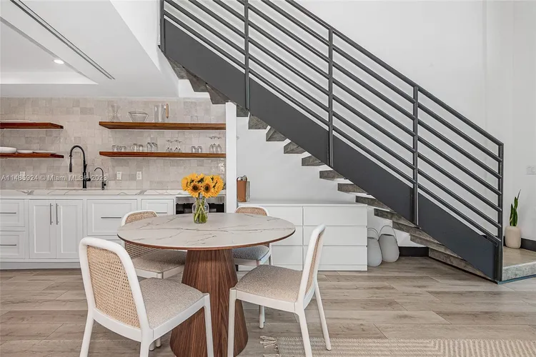 Absolut Lofts #LP-9 image #7