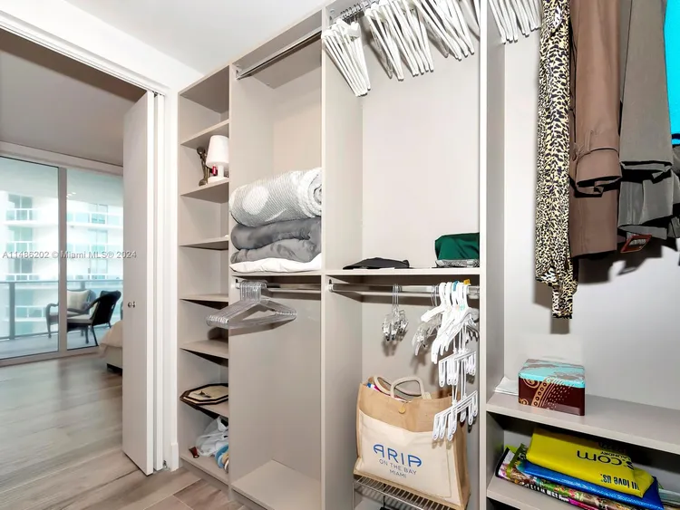 Aria on the Bay #2111 image #32