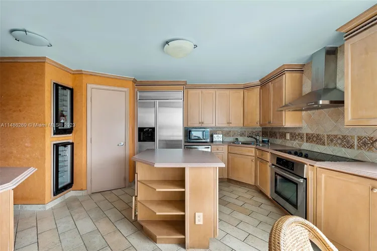 Sands of Key Biscayne #10B image #12