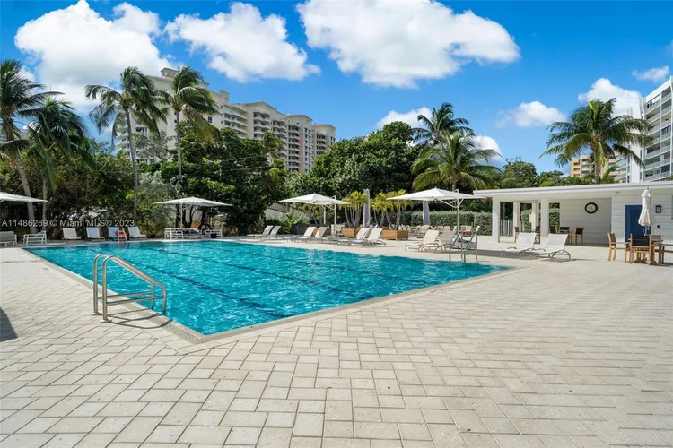 Sands of Key Biscayne #10B image #31