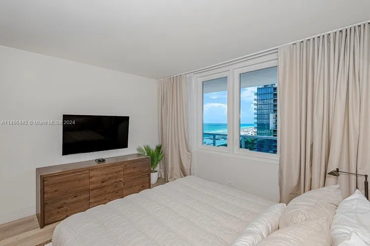 Roney Palace #1407 image #10