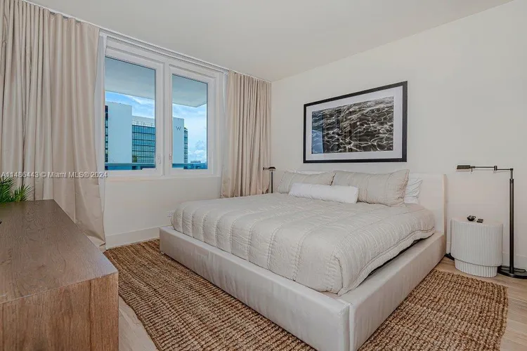 Roney Palace #1407 image #11