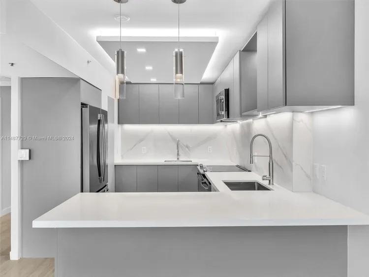 Tower 41 #621,620 image #58