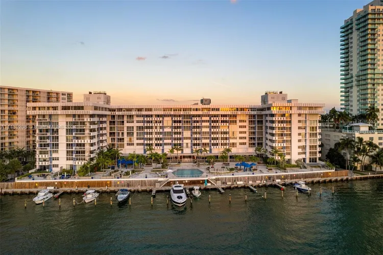 South Bay Club #746 image #17