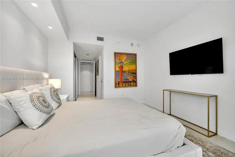 Aria on the Bay #3512 image #16