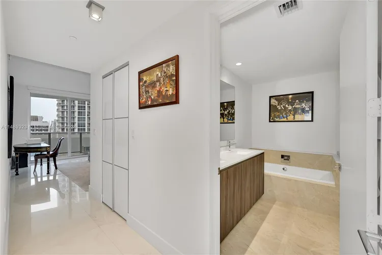 Aria on the Bay #3512 image #18