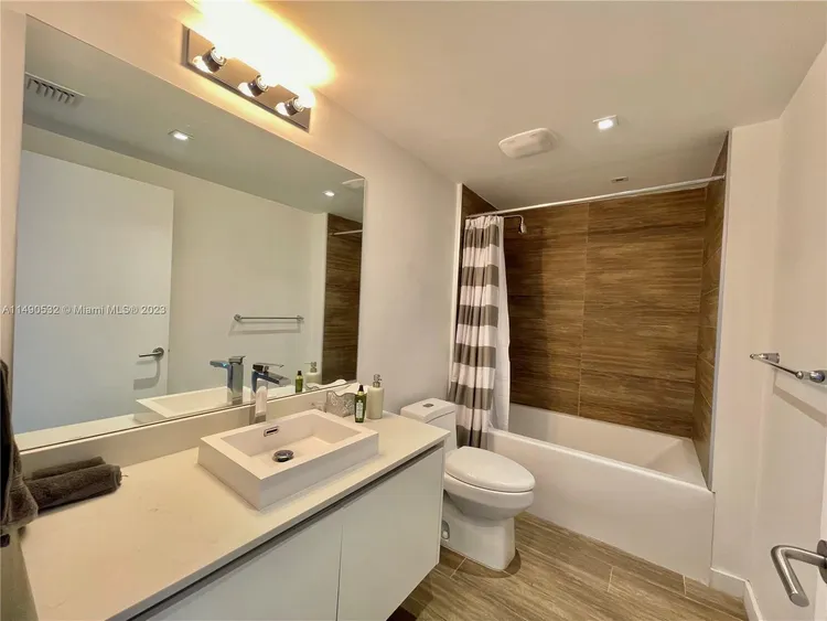 Le Parc at Brickell #511 image #6