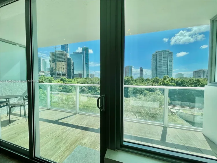 Le Parc at Brickell #511 image #7