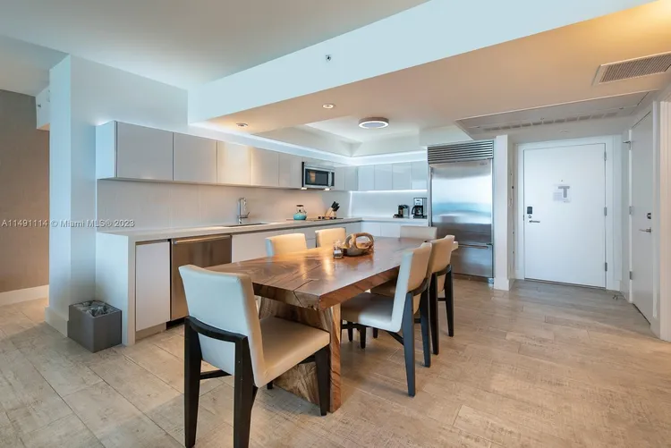 1 Hotel & Homes #1222 image #10